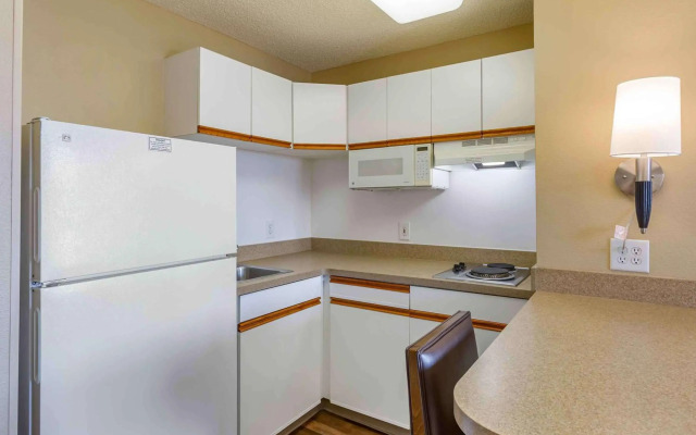 Extended Stay America Select Suites Chicago Westmont Oak Brook