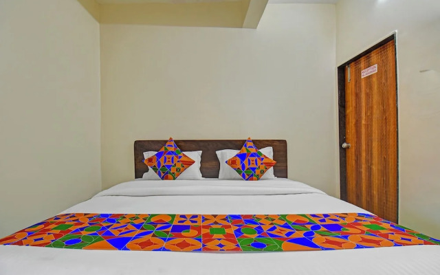 Fabhotel Shree Sai Inn