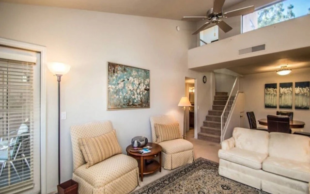 Great North Scottsdale Condo!