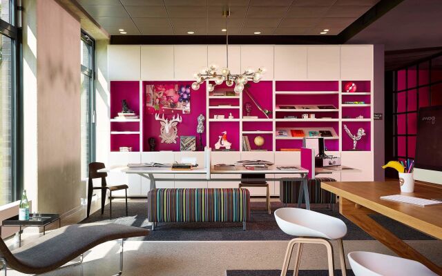 MOXY Munich Airport