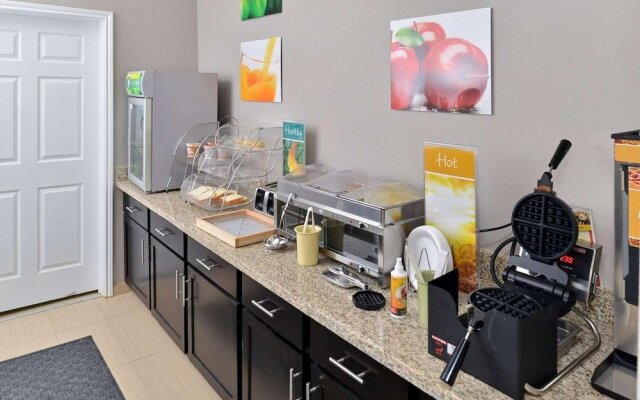 Quality Inn & Suites