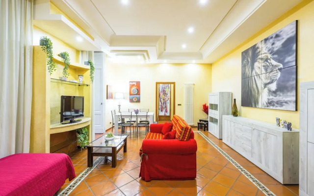 Yellow City Apartment by Wonderful Italy