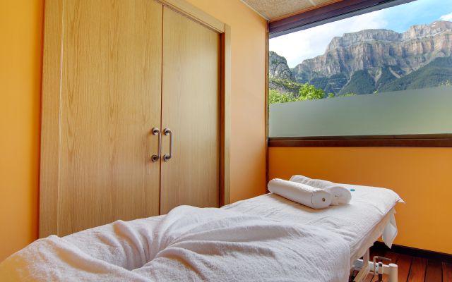 Hotel Silken Ordesa