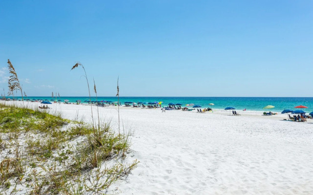 Sea La Vie in Miramar Beach