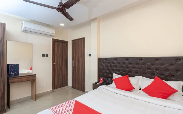 OYO 24305 Hotel Lions India