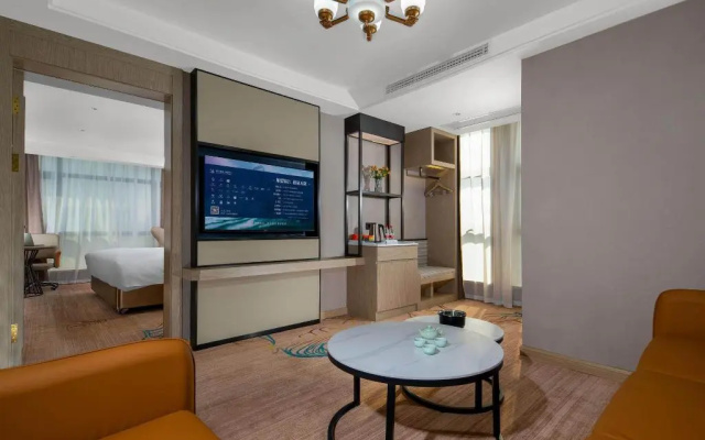 Vienna Hotel (Guangzhou Conghua Taiping Subway Station)