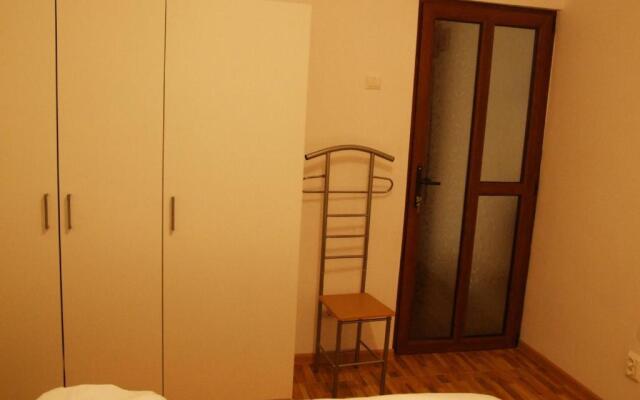 Iri's Downtown Apartment no. 1