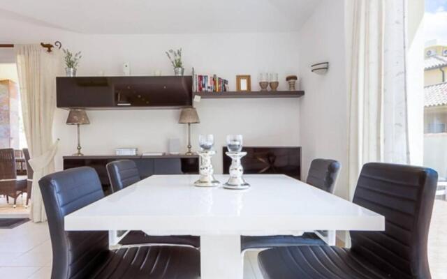 15-Modern Apartment in Higueron, Fuengirola!