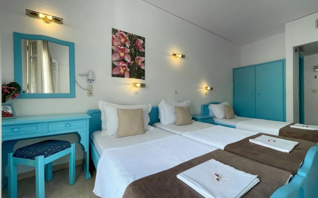 Stratos Hotel