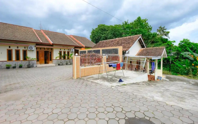 Riverside Homestay Jogja