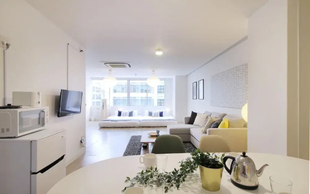 Nikke Building (401, 402)