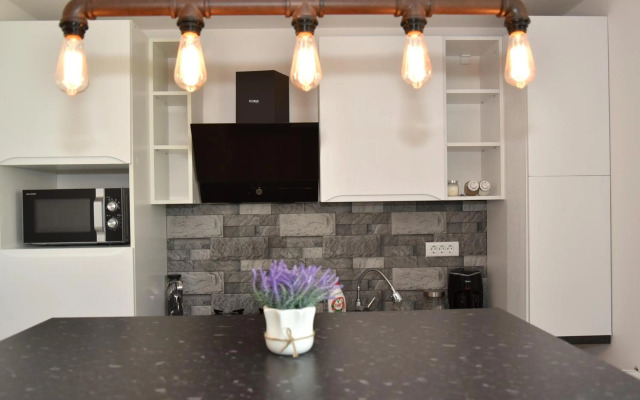 ApartHotel Dominic Residence