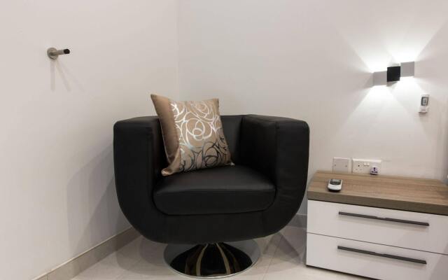 Country view luxury apartment