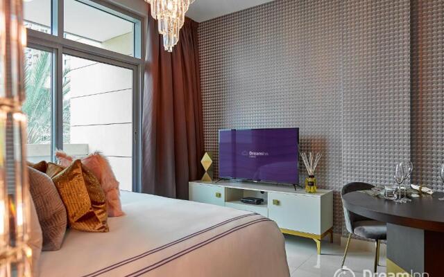 Dream Inn Dubai - Claren Downtown