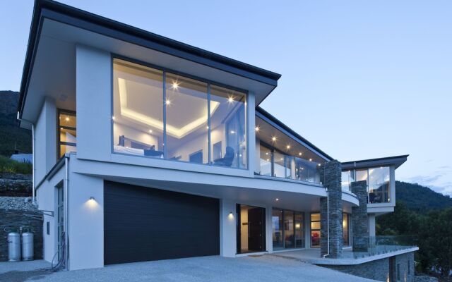 Lakes Views at Aspen House