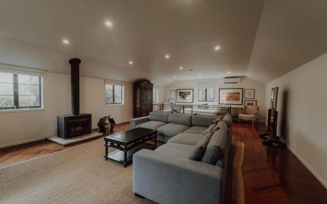 Mineral Springs Hotel