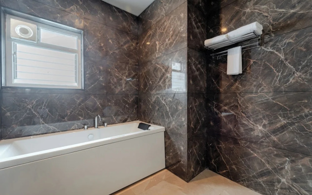 Pravasa Hotel Vijayapura