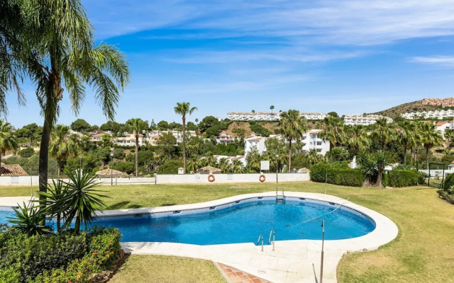 Calahonda Easy Apartment With Pool - Ref 124