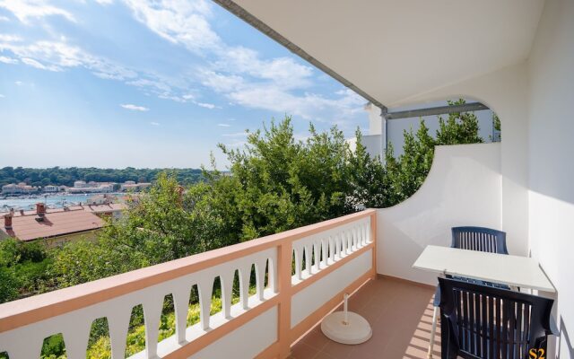 Apartments and Rooms Kata