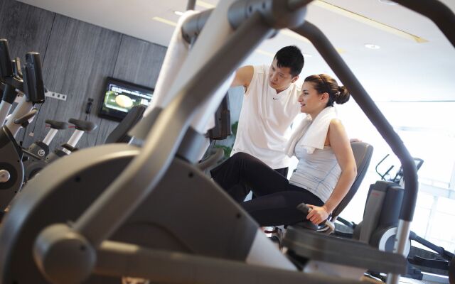 Crowne Plaza Qingdao Oriental Movie Metropolis