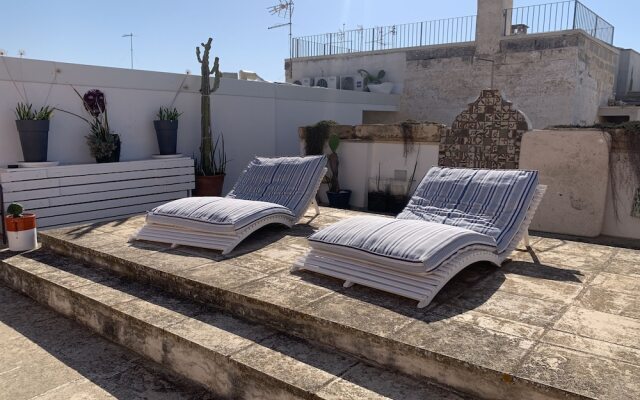 Salapolis Luxury Apartments