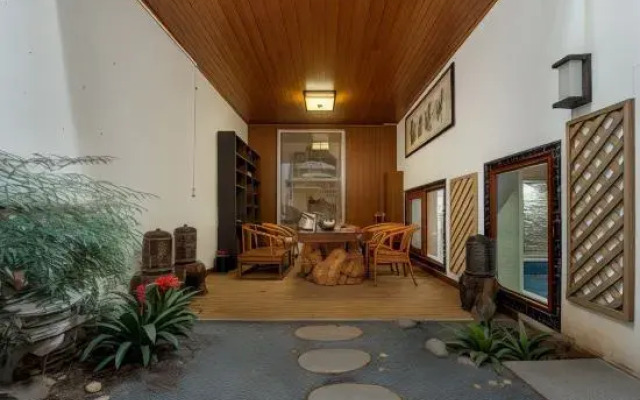 Floral Hotel·Kunming Aromatic Garden hotel (Kunming Guandu Ancient Town)