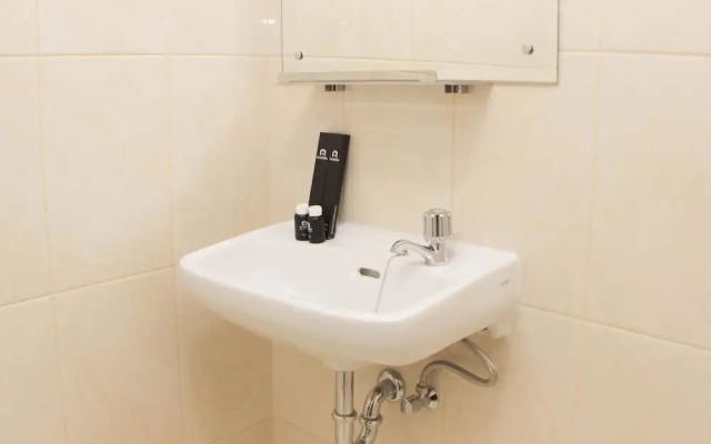 Comfort And Simply Studio Springlake Summarecon Bekasi Apartment