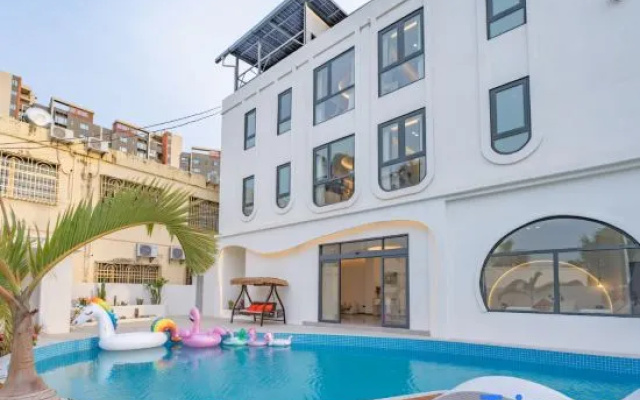 Perfume Bay Biejuyige Homestay – Pool – Lingshui