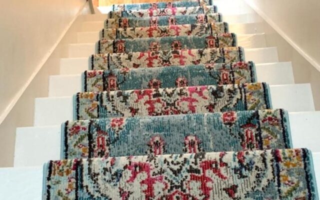 Eagle Wing Inn - Cape Cod