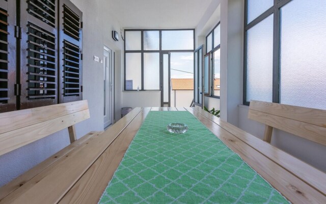 Amazing Apartment in Crikvenica With Wifi and 3 Bedrooms