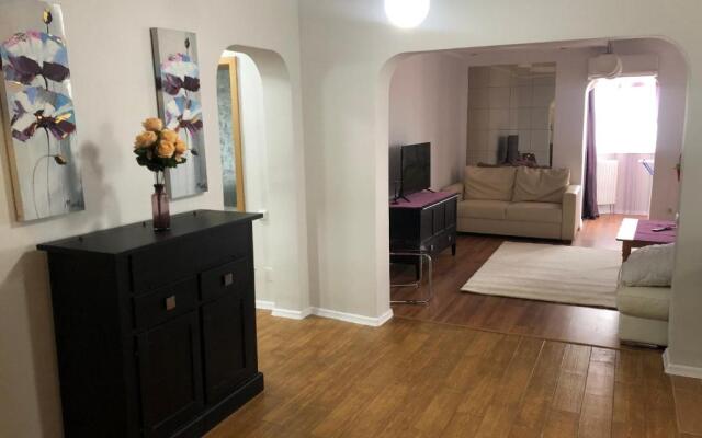 Apartament Faleza Nord 3