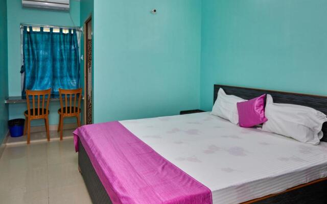 deb Guest House And Banquet hall