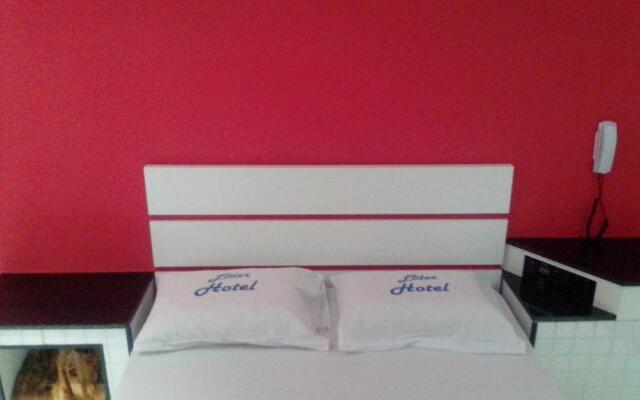 Lider Hotel
