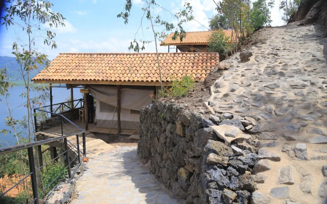 My Hill Eco-Lodge
