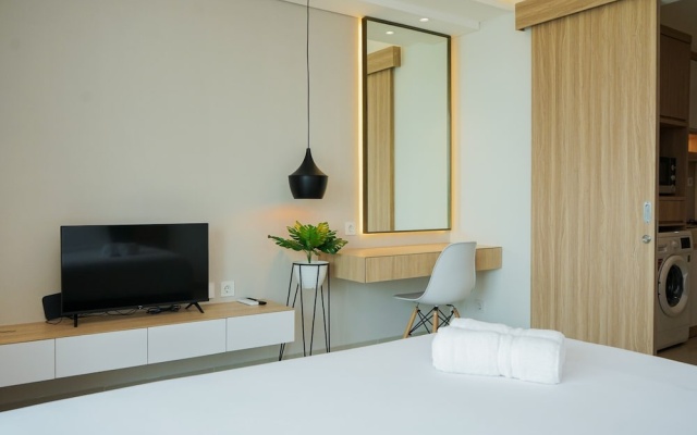 Comfort And Minimalist Studio At Embarcadero Bintaro Apartment – Guest Rooms – South Tangerang