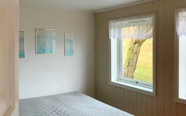 10 Person Holiday Home in Brekke