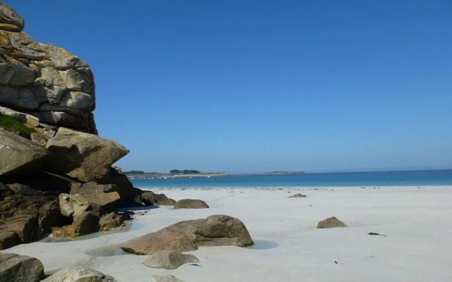 House in Treompan Near Sandy Beach