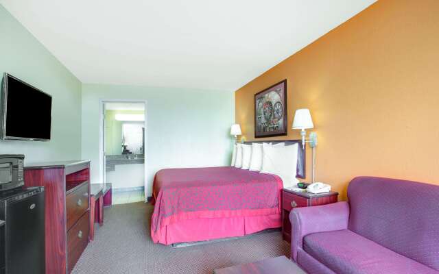 Days Inn by Wyndham Okemah