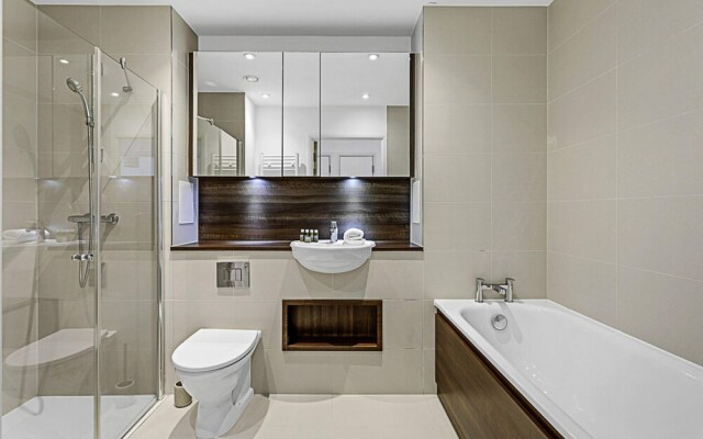 Beautiful Apartment in Surrey Quays