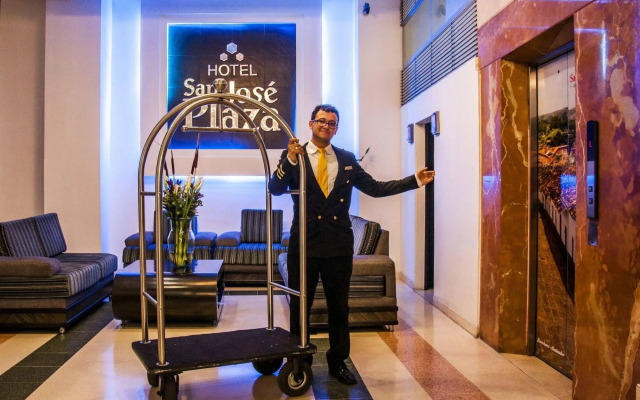 Hotel San Jose Plaza