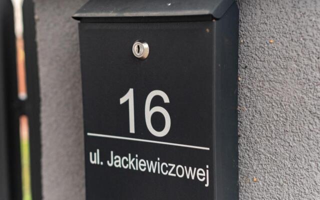 Uroczy, przytulny apartament poddasze