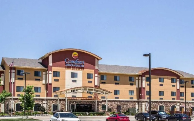 Comfort Inn & Suites Glenpool