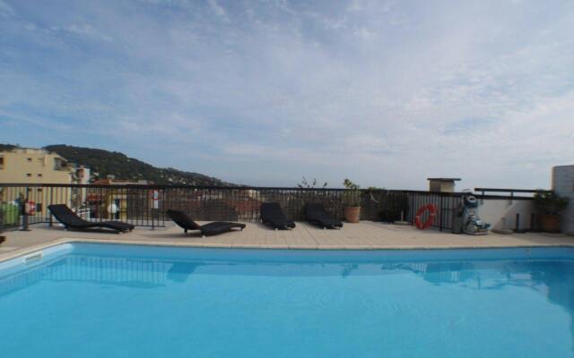 Adonis Cannes - Hôtel Thomas