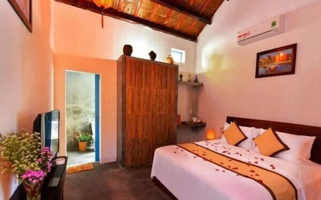 Local Beach Homestay