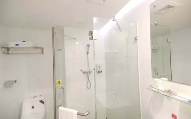 7Days Inn Shenzhen Longgang Nanlian Metro Station Branch