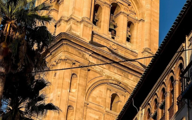 Genteel Home Romanilla