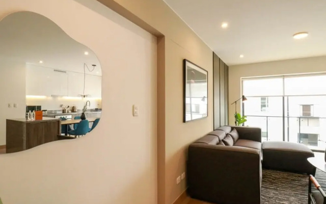 w 2BR Duplex in Miraflores Near Larcomar
