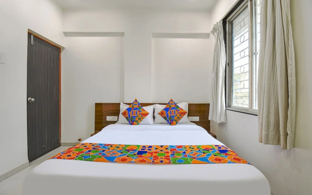 Fabhotel Skylight Studio Rooms