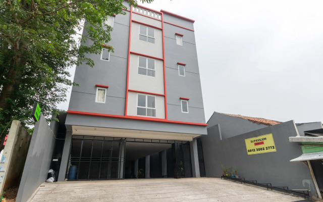 Urbanview Hotel Syariah DJ Gading Serpong