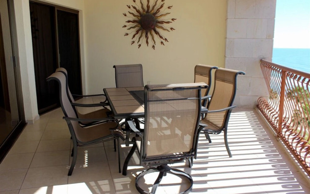 Sonoran Sun 2BR Upper SE 608 by Casago